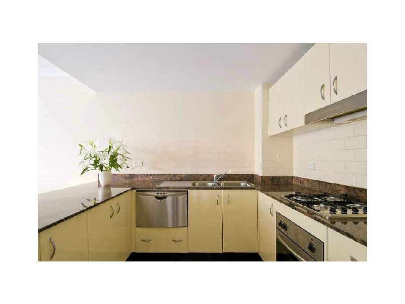 2/326 Barrenjoey Road, Newport NSW 2106