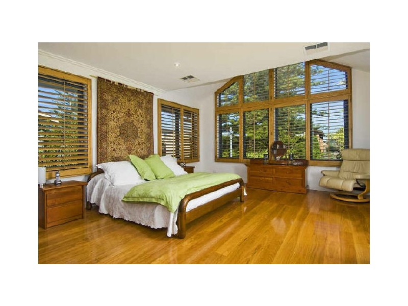 28 Seabeach Avenue, Mona Vale NSW 2103