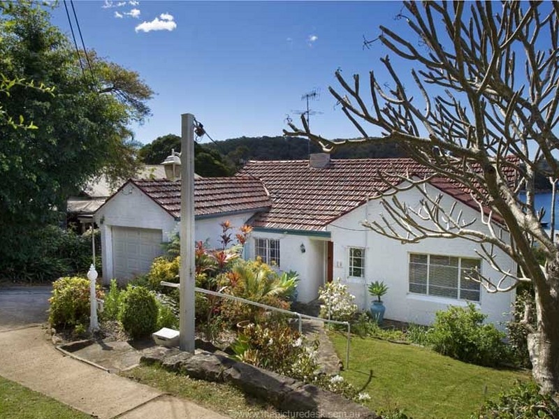 15 Eastview Road, Church Point NSW 2105