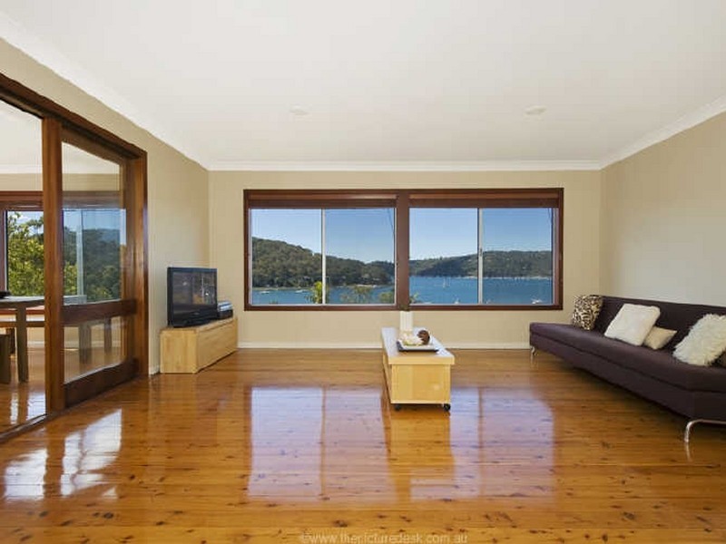 15 Eastview Road, Church Point NSW 2105