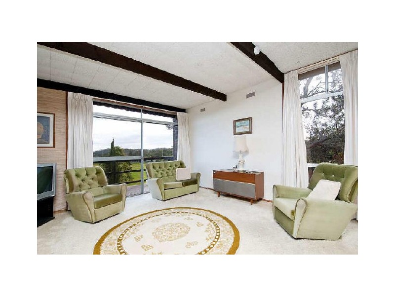 13 Arnott Crescent, Warriewood NSW 2102