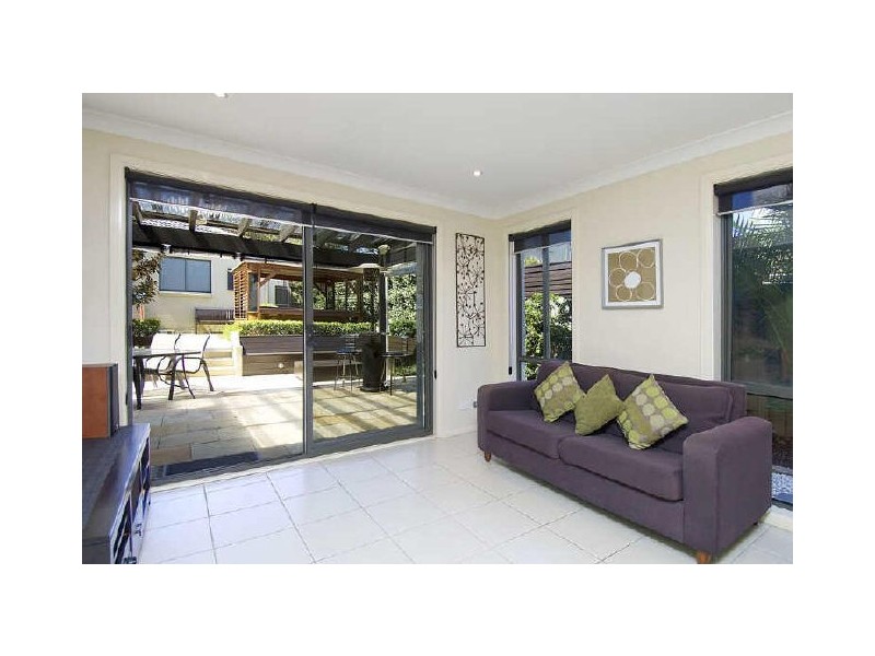 9 Lorikeet Grove, Warriewood NSW 2102