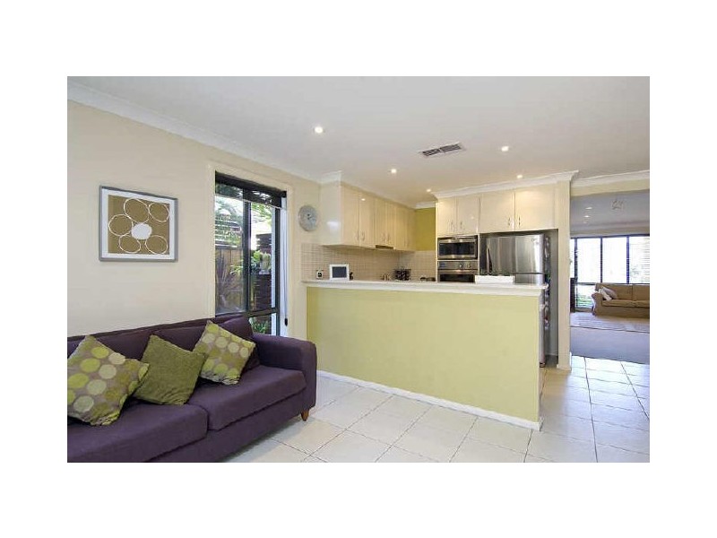 9 Lorikeet Grove, Warriewood NSW 2102