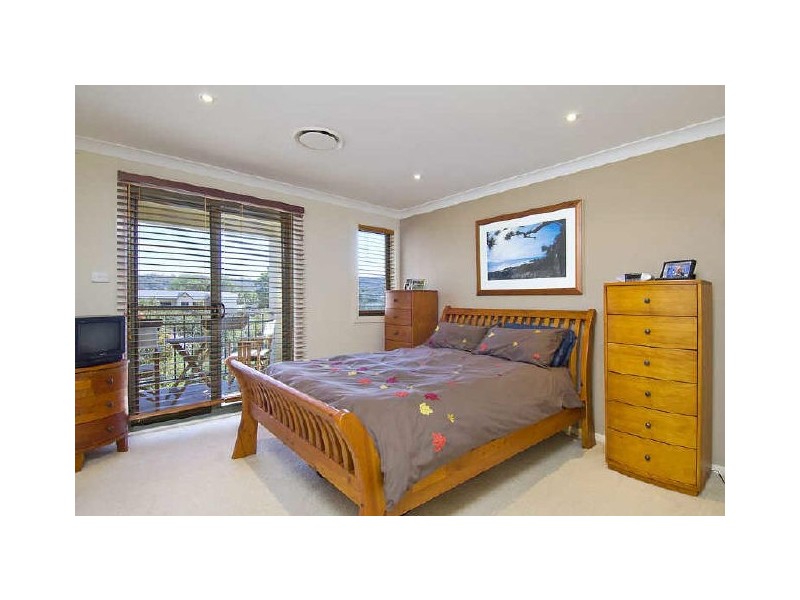 9 Lorikeet Grove, Warriewood NSW 2102