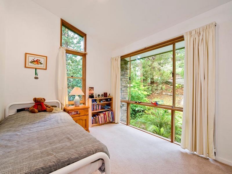 36 Loquat Valley Road, Bayview NSW 2104