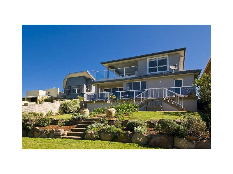 8 Hillcrest Avenue, Mona Vale NSW 2103