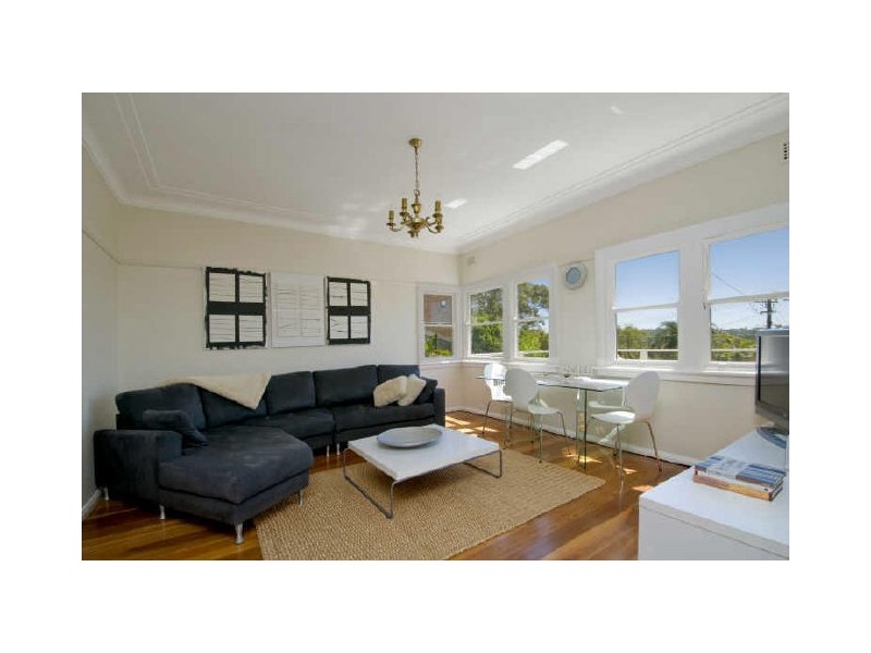 62 Warraba Road, North Narrabeen NSW 2101