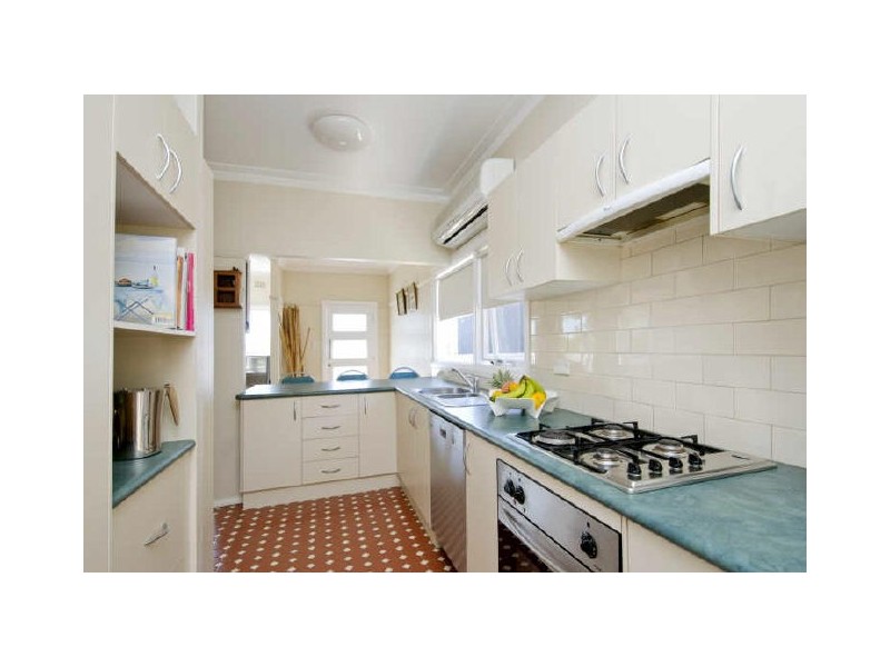 62 Warraba Road, North Narrabeen NSW 2101