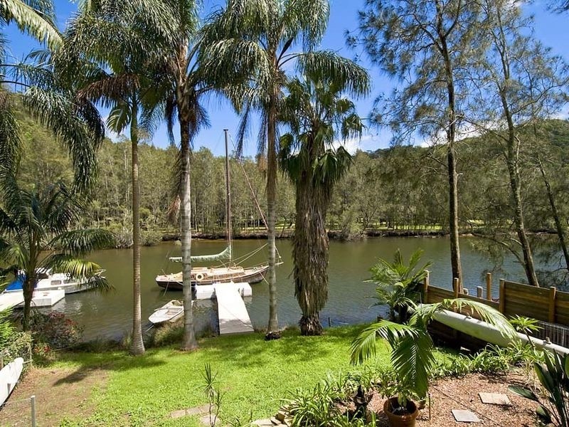 222 McCarrs Creek Road, Church Point NSW 2105