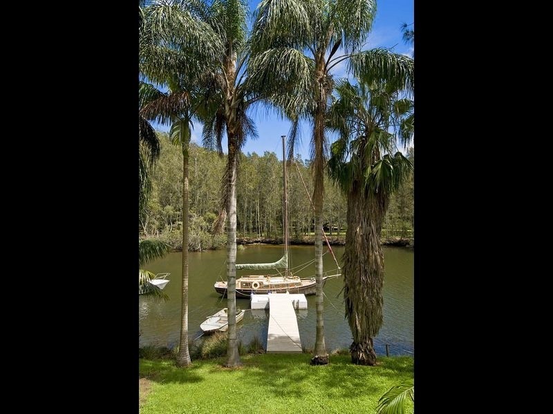 222 McCarrs Creek Road, Church Point NSW 2105