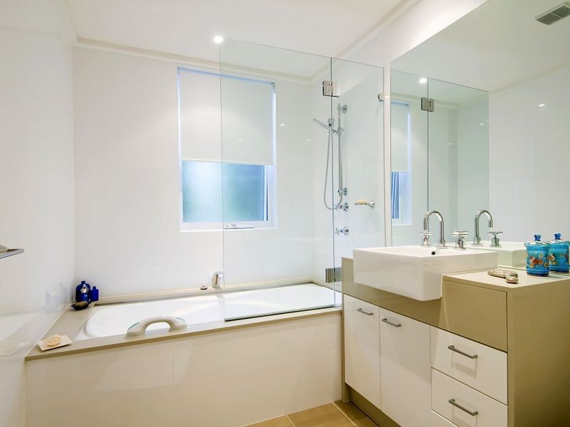 1/68-70 Park Street, Mona Vale NSW 2103