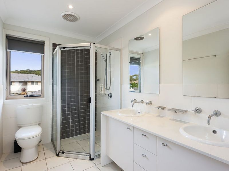 221 Macpherson Street, Warriewood NSW 2102