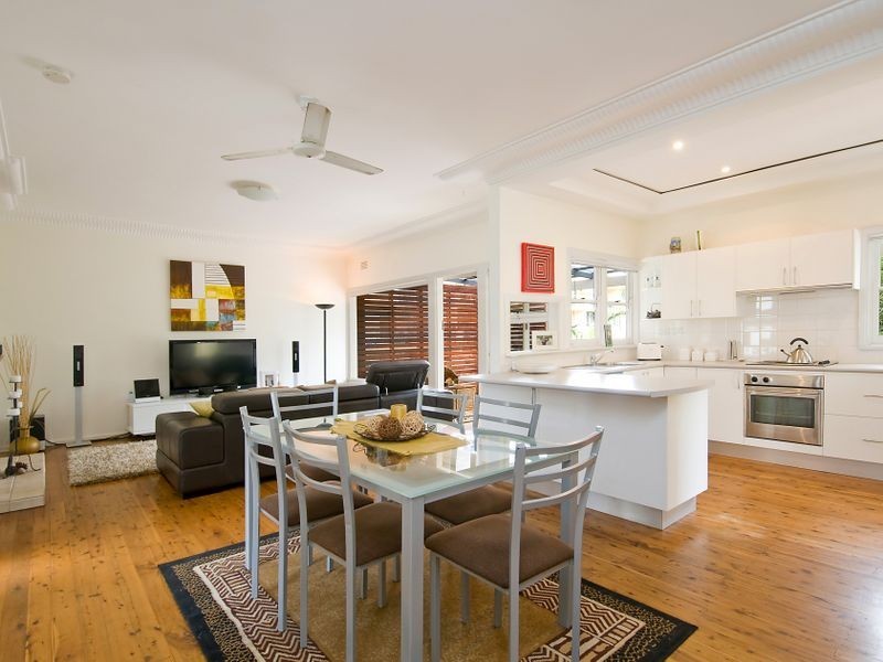 22 Lagoon Street, Narrabeen NSW 2101