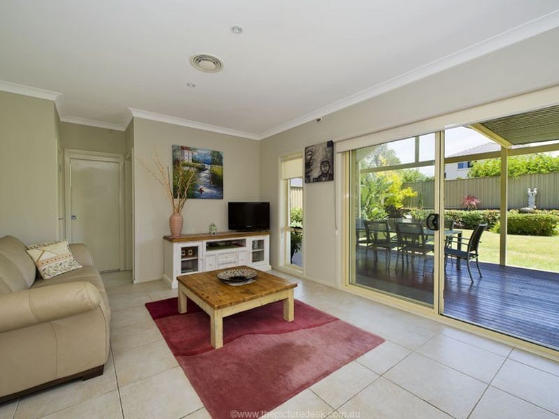 3 Cockatoo Way, Warriewood NSW 2102