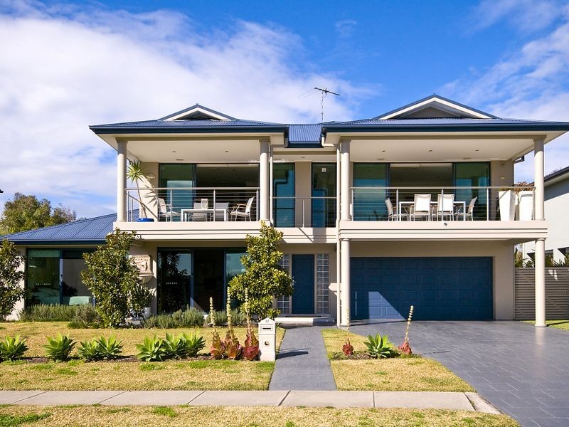 8 Eric Green Drive, Mona Vale NSW 2103