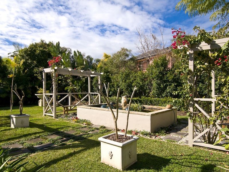 8 Eric Green Drive, Mona Vale NSW 2103