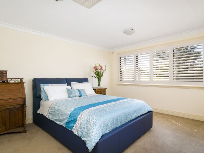 126 Narrabeen Park Parade, Mona Vale NSW 2103