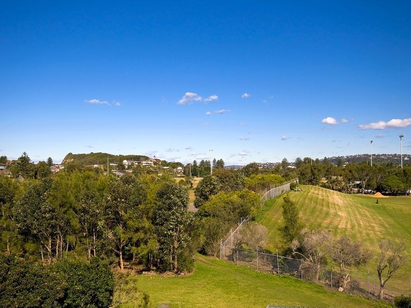 31 Arnott Crescent, Warriewood NSW 2102