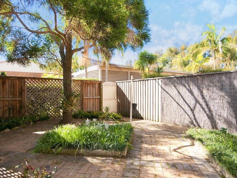 28/2 Forest Road, Warriewood NSW 2102