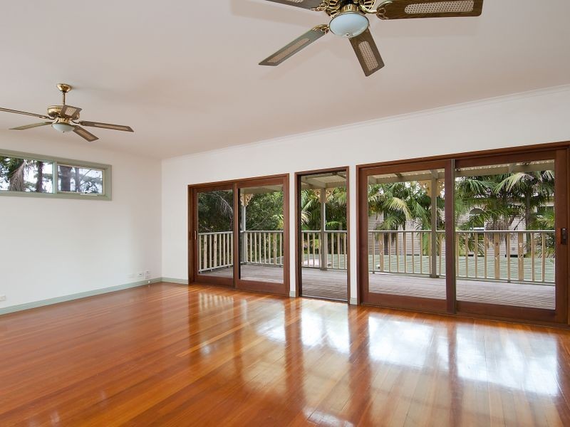 92 Queens Parade East, Newport NSW 2106