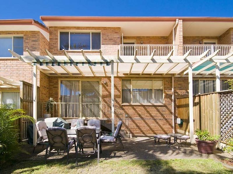 13/2 Forest Road, Warriewood NSW 2102