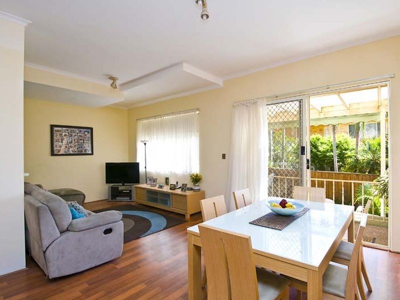 13/2 Forest Road, Warriewood NSW 2102