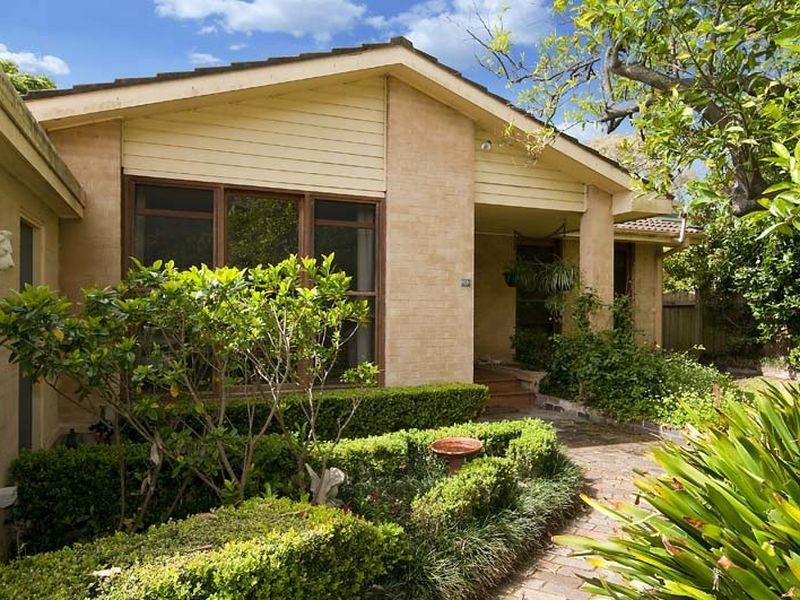 10 Jeanette Avenue, Mona Vale NSW 2103