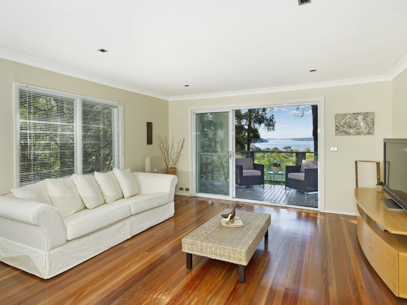 41 Loquat Valley Road, Bayview NSW 2104