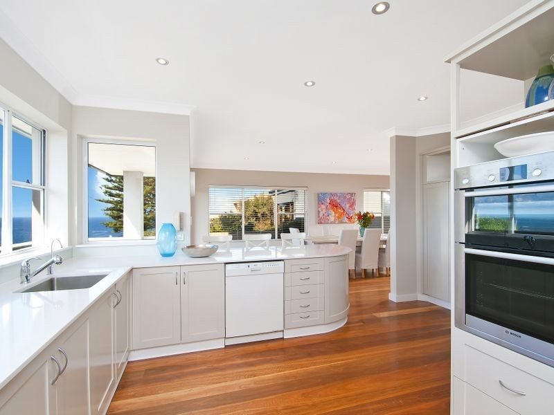 8 Hillcrest Avenue, Mona Vale NSW 2103