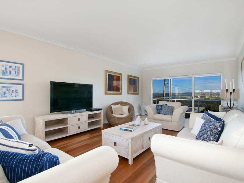 8 Hillcrest Avenue, Mona Vale NSW 2103