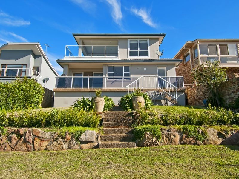 8 Hillcrest Avenue, Mona Vale NSW 2103