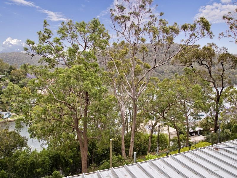 99 Mccarrs Creek Road, Church Point NSW 2105