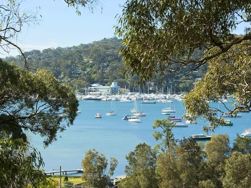 64 Alexandra Crescent, Bayview NSW 2104