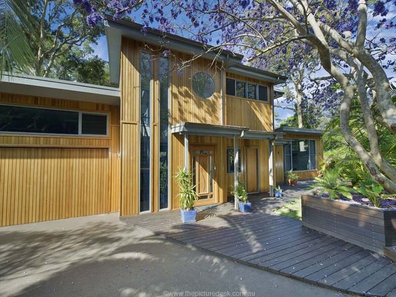 10 Kananook Avenue, Bayview NSW 2104