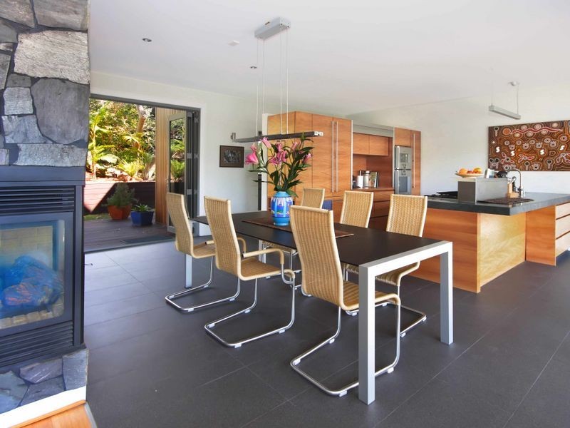 10 Kananook Avenue, Bayview NSW 2104