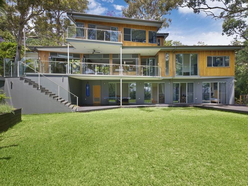 10 Kananook Avenue, Bayview NSW 2104