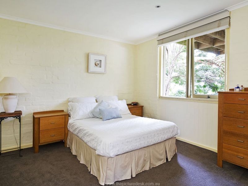 23 Jendi Avenue, Bayview NSW 2104