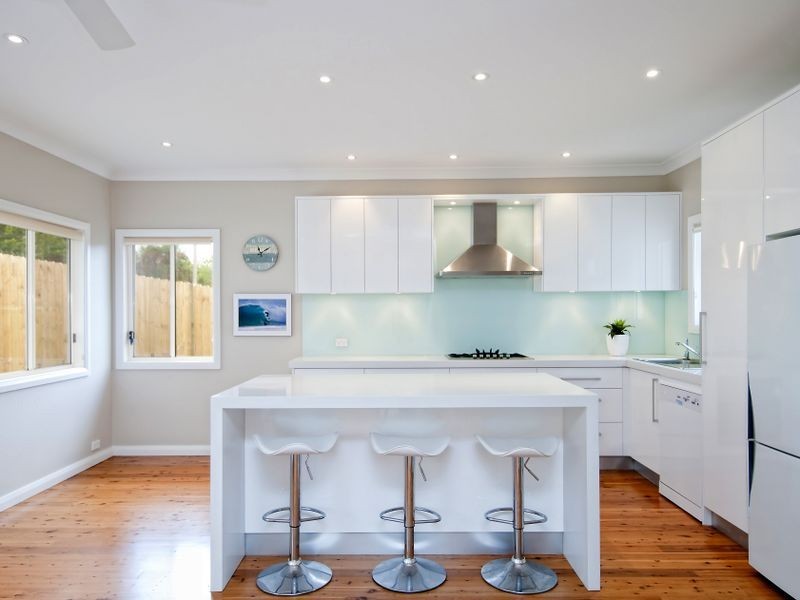 24 Lakeview Parade, Warriewood NSW 2102