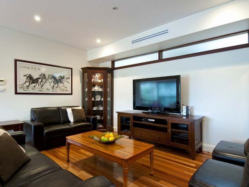 95 Mccarrs Creek Road, Church Point NSW 2105