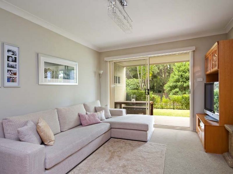 2/2 Fantail Avenue, Warriewood NSW 2102