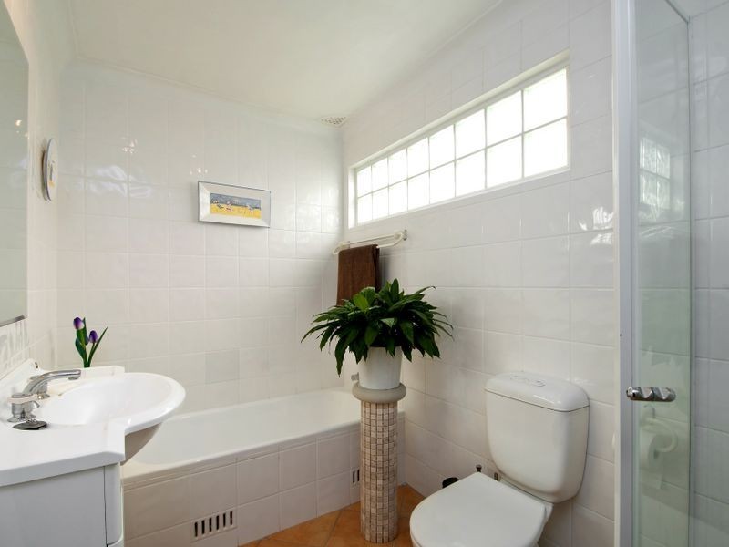 18 Parkland Road, Mona Vale NSW 2103