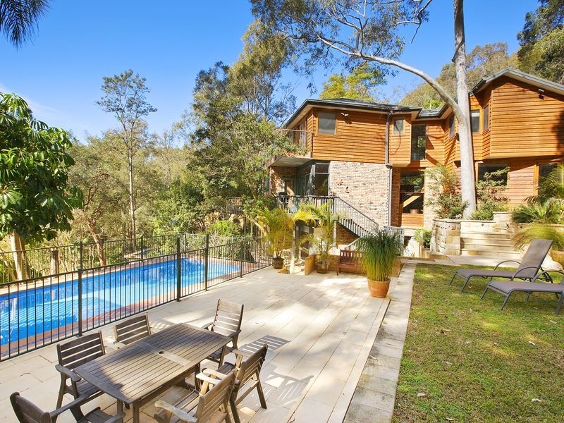 42 Loquat Valley Road, Bayview NSW 2104