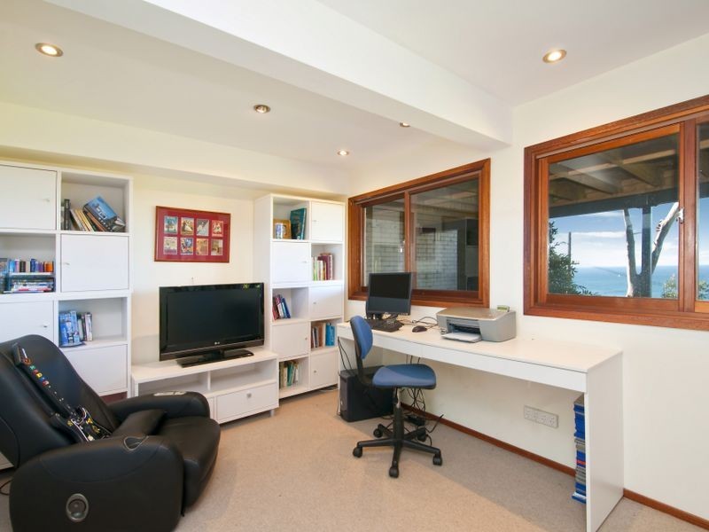 9 Cheryl Crescent, Newport NSW 2106