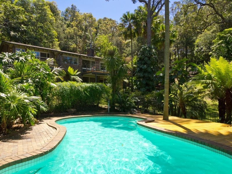 1 Nangana Road, Bayview NSW 2104