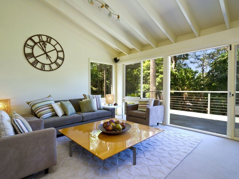 1 Nangana Road, Bayview NSW 2104