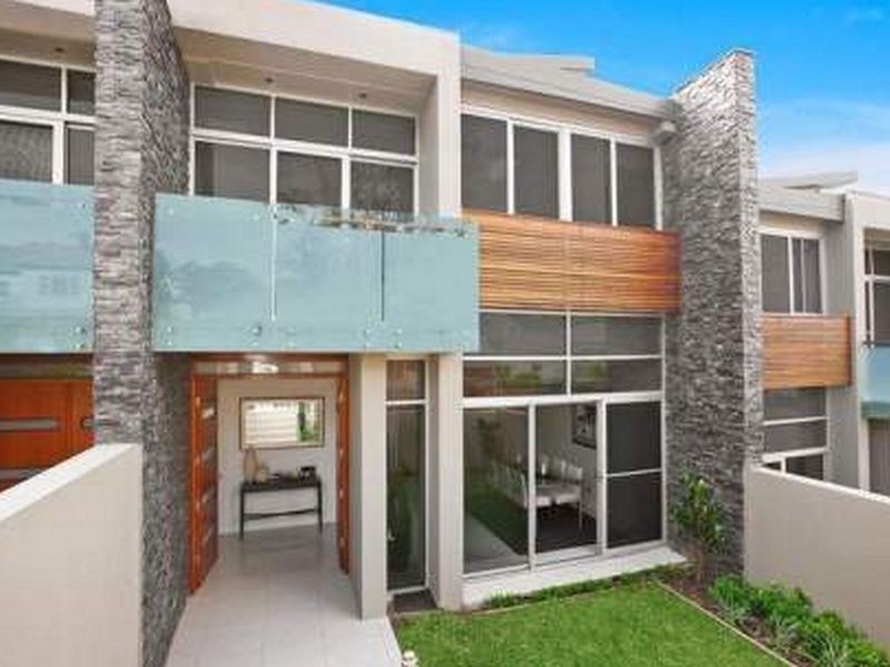 2/44-48 Park Street, Mona Vale NSW 2103