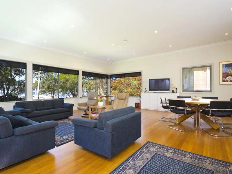 2107 Pittwater Road, Church Point NSW 2105