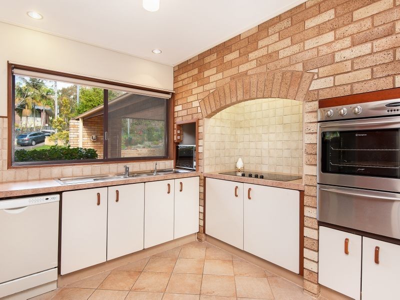 9 Hillpine Place, Terrey Hills NSW 2084