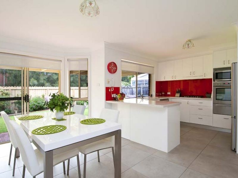 10 Hallstrom Place, Mona Vale NSW 2103