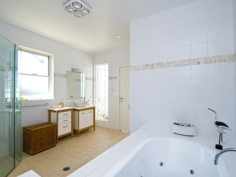 3 Beach Road, Newport NSW 2106